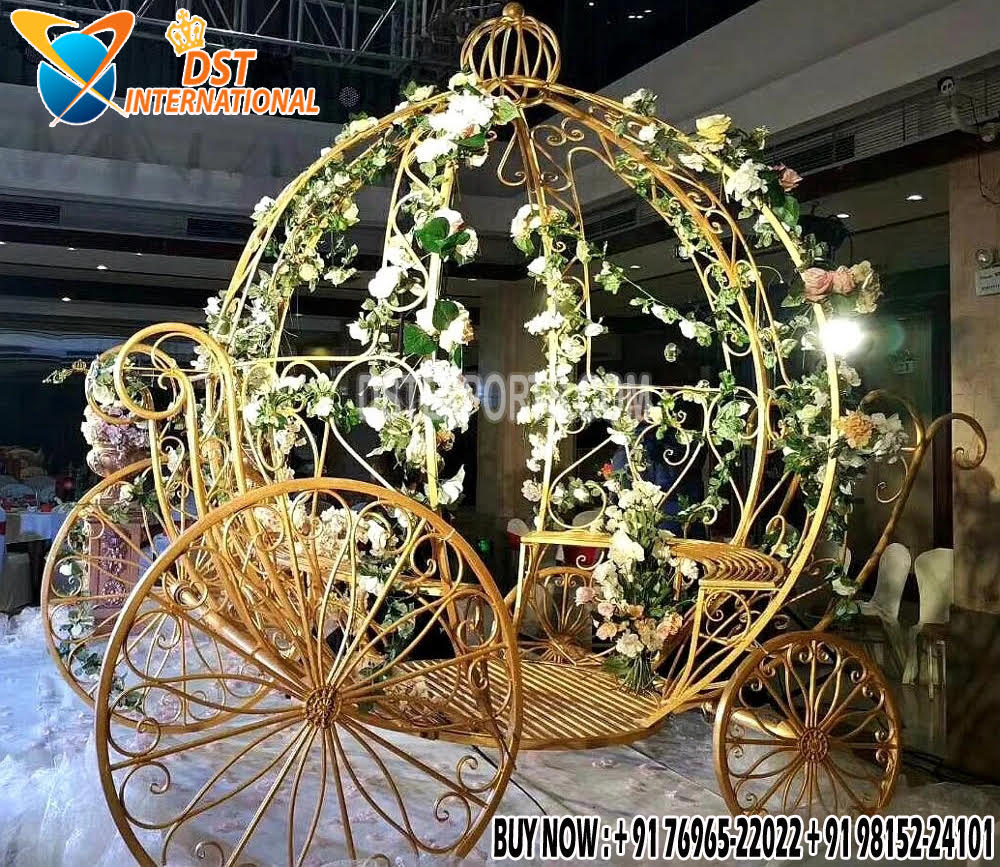 Amazing Couple Entry Carriage for Reception Party