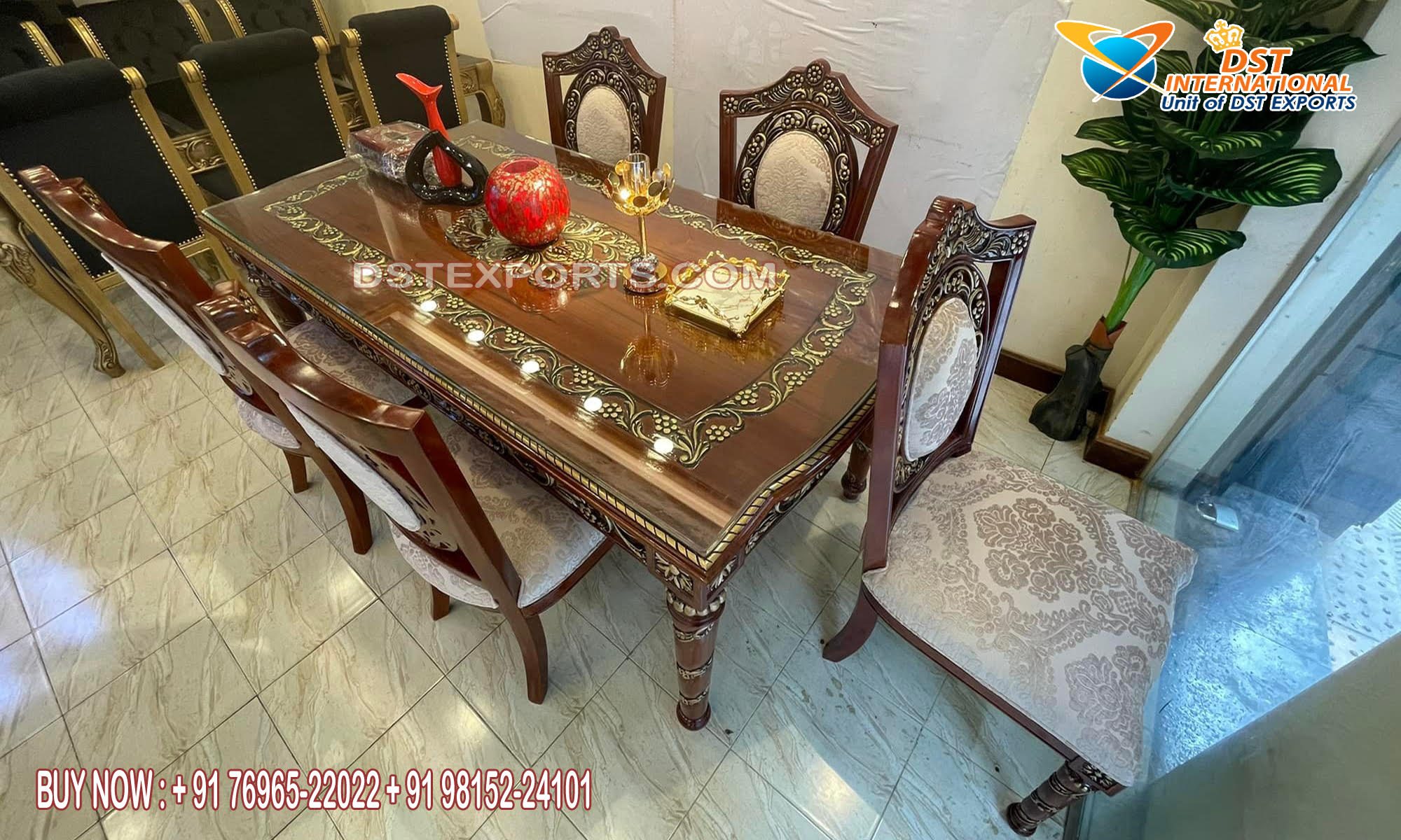 Traditional Handicraft Dining Table in Walnut Finish