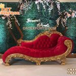 Designer Red Gold Italian Couch For Wedding