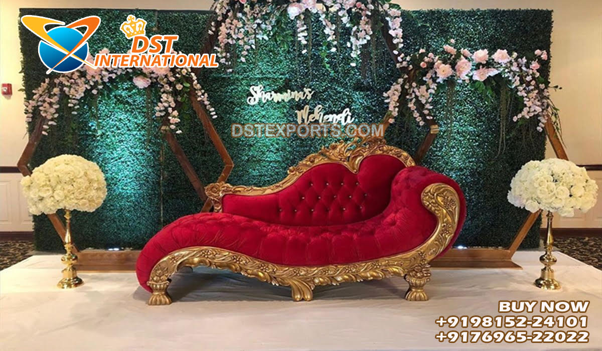 Designer Red Gold Italian Couch For Wedding